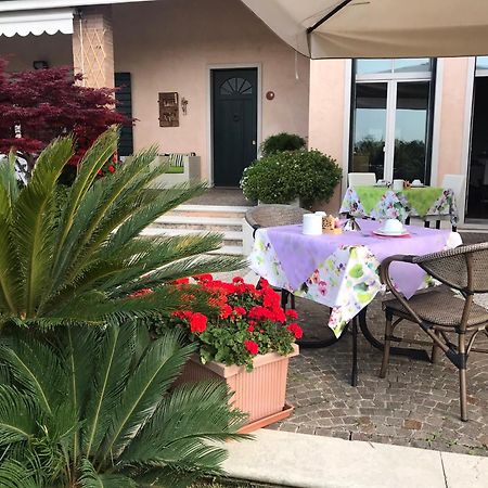 Villa Archi B&B Сан Пиетро ин Кариано Екстериор снимка